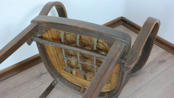 Antik karfás dolgozószék bőr ülőfelülettel